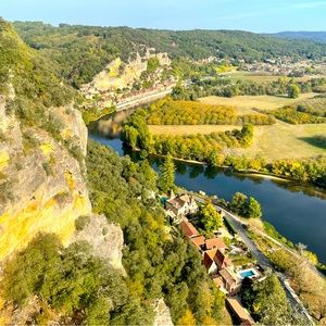 Meet your Posher, LKT